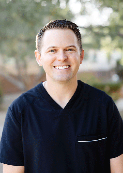 Headshot of Dr. Johansen Grant in Chandler, AZ